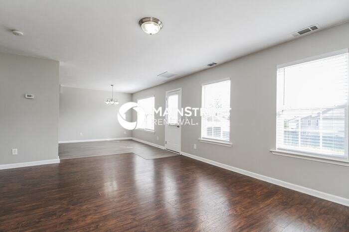 675 Holland Ridge Dr - Photo 5 of 17