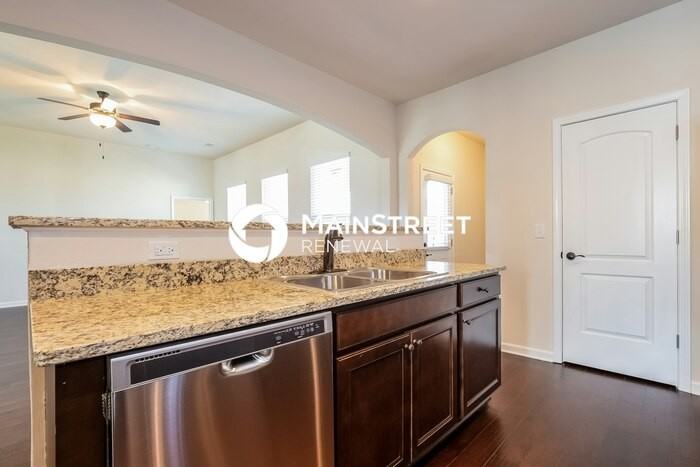 454 Bryce Canyon Way - Photo 6 of 15