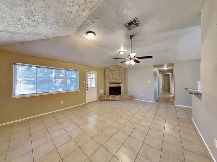 5927 Woodmancote Dr - Photo 7 of 21