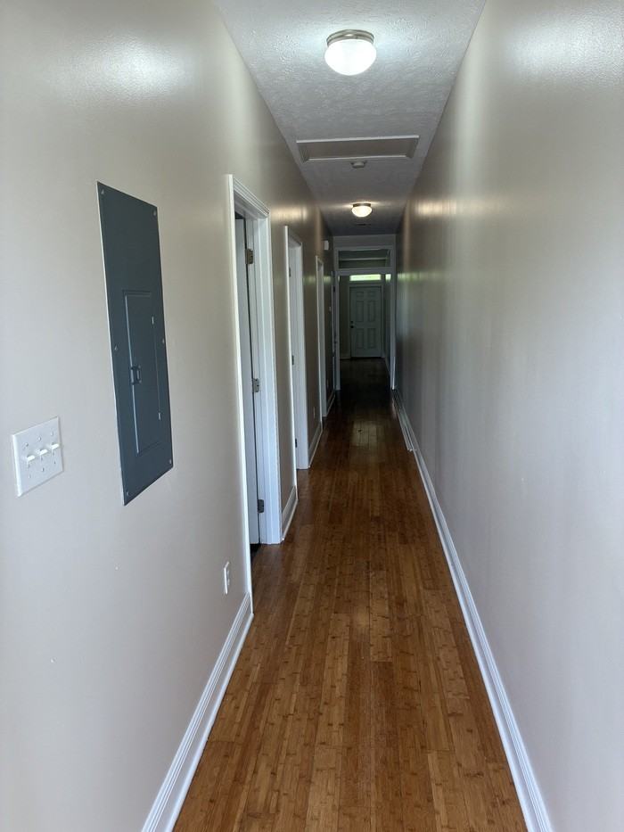 320 Saint Francis St - Photo 7 of 15