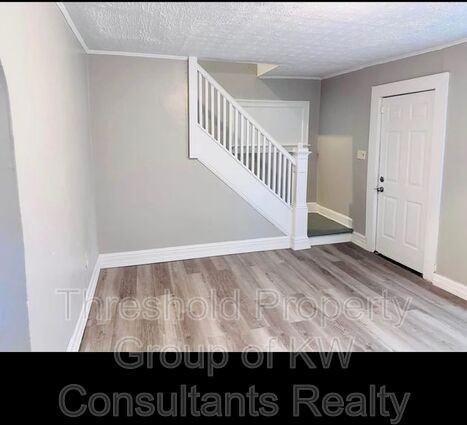 1589 Cordell Ave - Photo 2 of 7