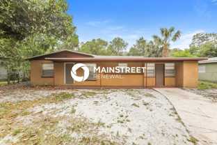 411 S Bay Ave - Photo 1 of 1