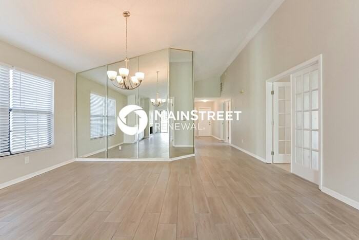 969 Belleflower Dr - Photo 6 of 16