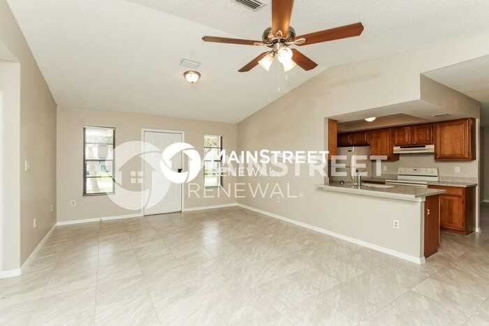 608 Helicon Ter - Photo 4 of 15