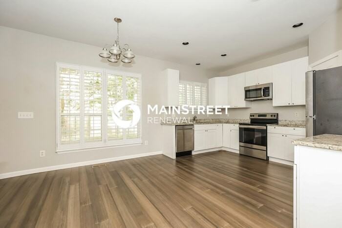 7101 Holt Run Dr - Photo 7 of 17