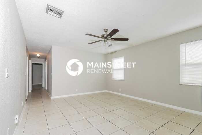 646 Sw Byron St - Photo 6 of 16