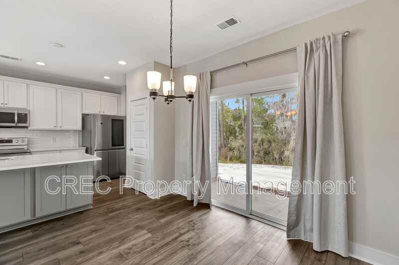 7811 Park Gate Dr - Photo 6 of 30