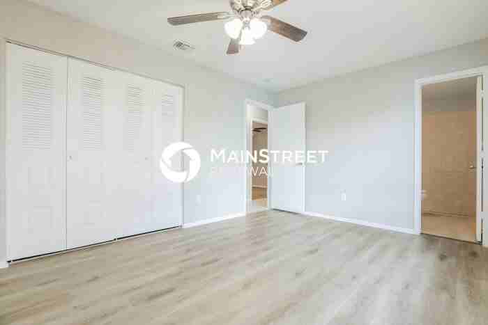 7517 Lyncrest St - Photo 7 of 16