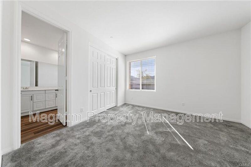 2112 Saratoga Dr - Photo 5 of 41