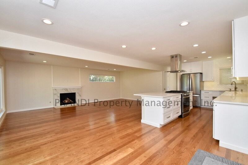 627 Tanbark Ter - Photo 4 of 19