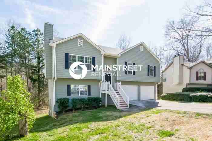 7370 Hunters Ridge Dr - Photo 4 of 17