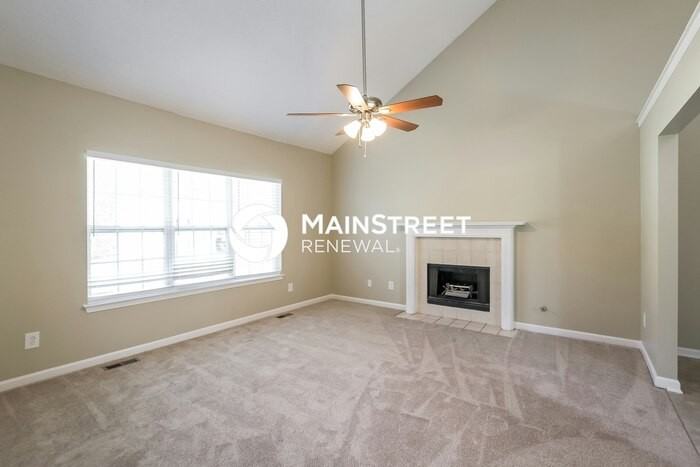 7370 Hunters Ridge Dr - Photo 6 of 17