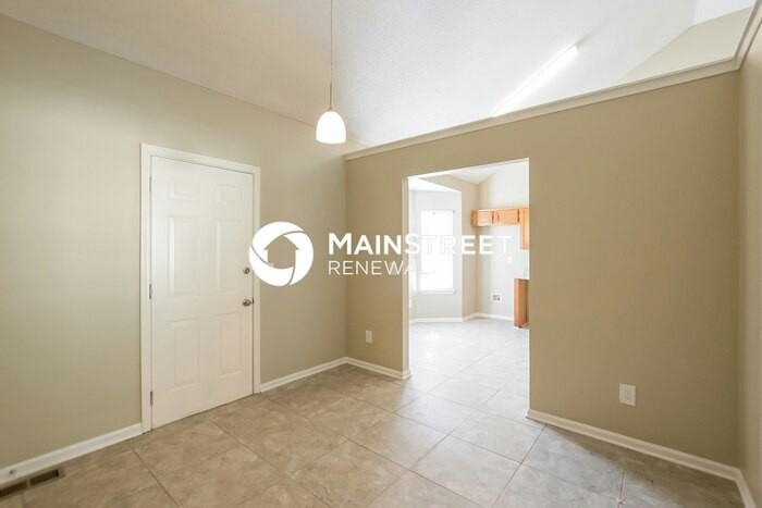 7370 Hunters Ridge Dr - Photo 7 of 17