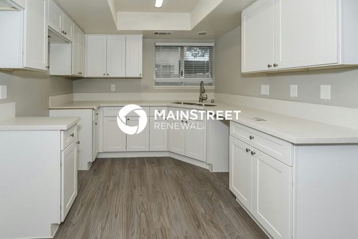 1712 Ember Glow Cir - Photo 7 of 17