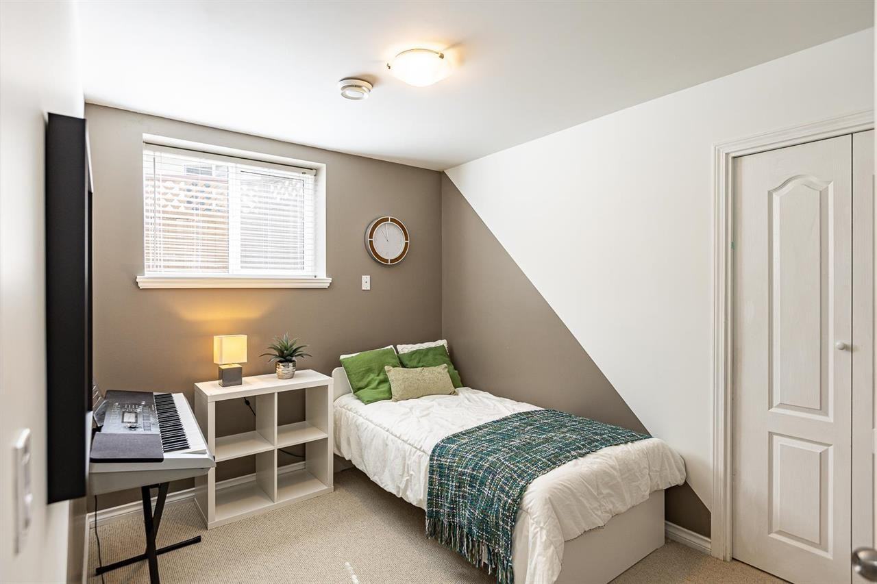 6878 198B Street - Photo 4 of 9