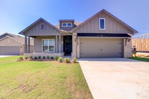 featured image of 2009 W Charlotte Pl