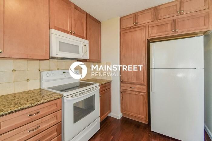 1650 Leyburn Dr - Photo 7 of 17