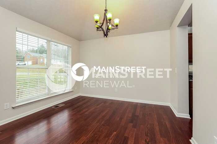 7444 Penngrove Ln - Photo 6 of 17