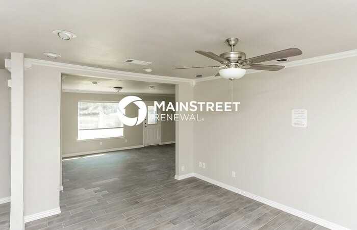 717 Ponderosa Dr - Photo 2 of 16