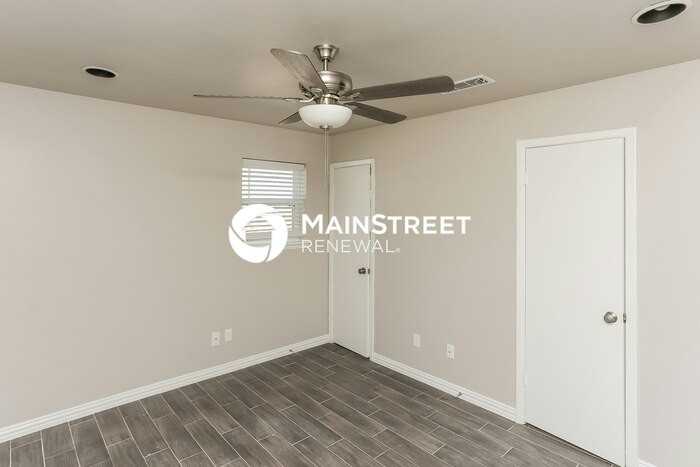 717 Ponderosa Dr - Photo 6 of 16