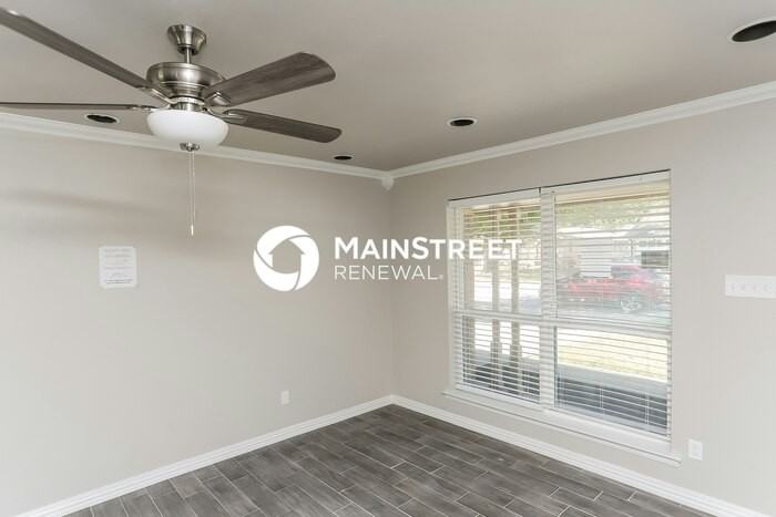 717 Ponderosa Dr - Photo 7 of 16