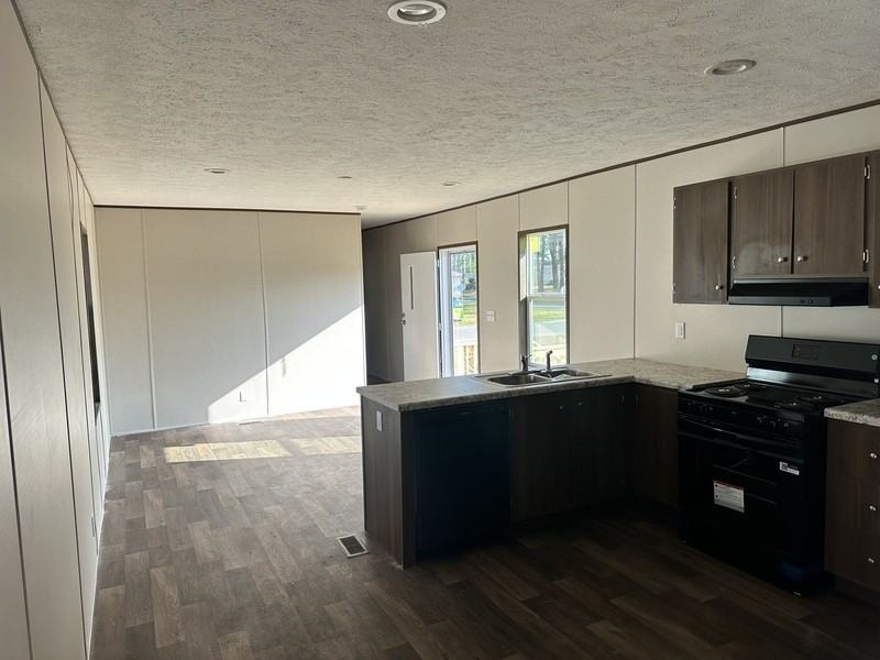 3525 E Elizabethtown Rd - Photo 2 of 4