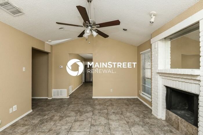 4626 Platte Dr - Photo 4 of 16