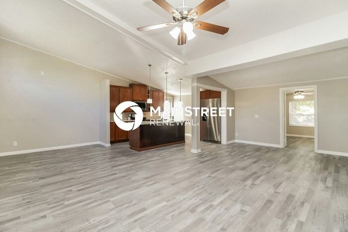 1120 Errol Place Cir - Photo 4 of 16