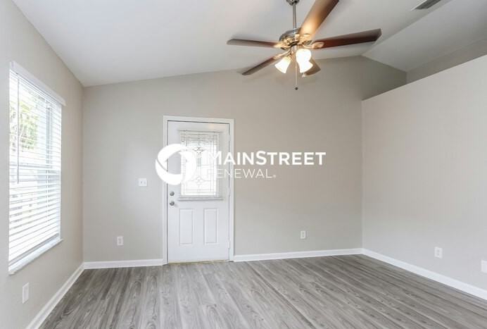 1350 33rd St S - Photo 3 of 16