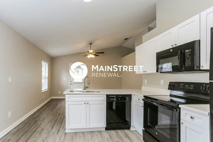 1350 33rd St S - Photo 7 of 16