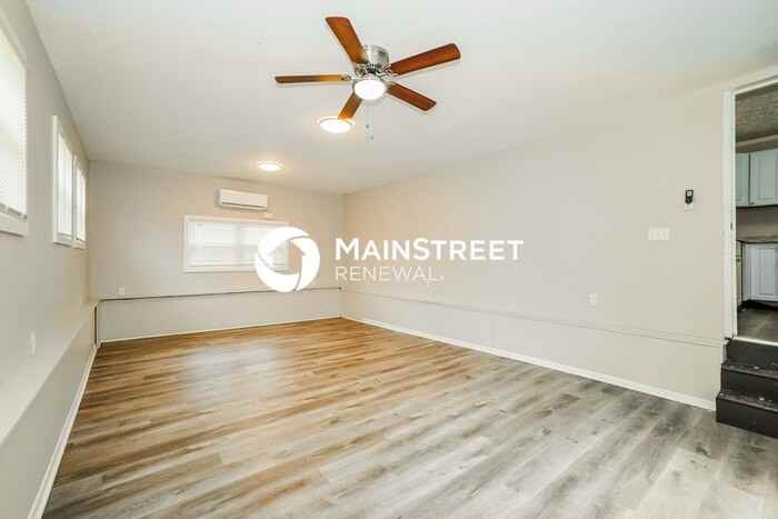 4728 E Livingston Ave - Photo 7 of 16