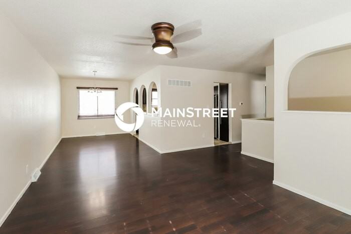 19904 E 14th St N - Photo 3 of 17