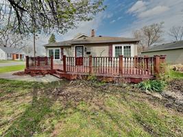 featured image of 102 Greenacre Dr