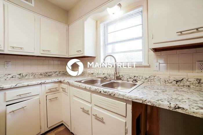 1725 Borden Dr - Photo 6 of 16