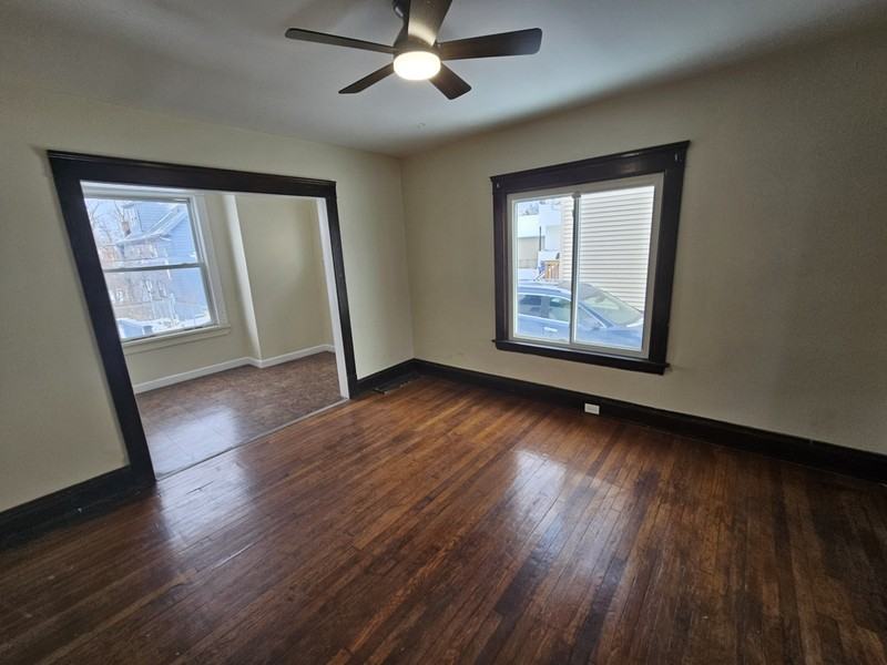 3386 E 134th St - Photo 7 of 24