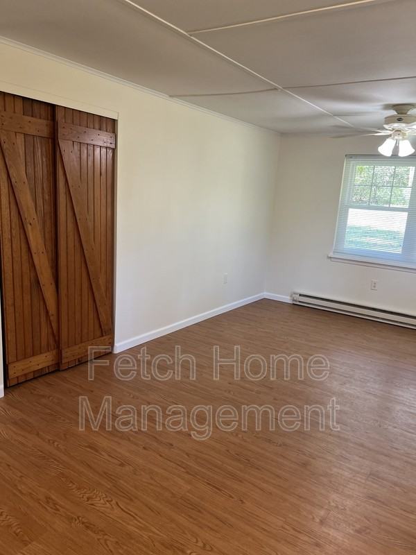 1272 Park Rd - Photo 7 of 24