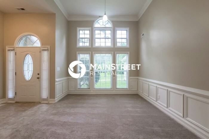 1059 Olive Dr - Photo 5 of 15