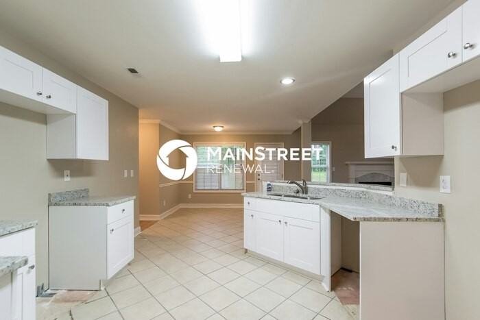 1059 Olive Dr - Photo 7 of 15