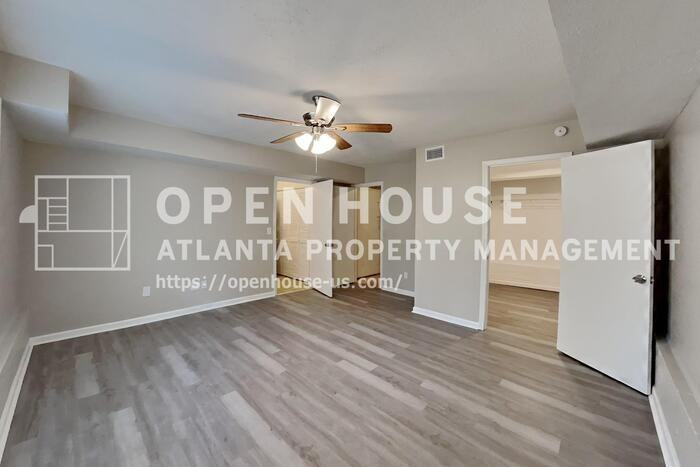 4171 Woodcrest Dr - Photo 7 of 24