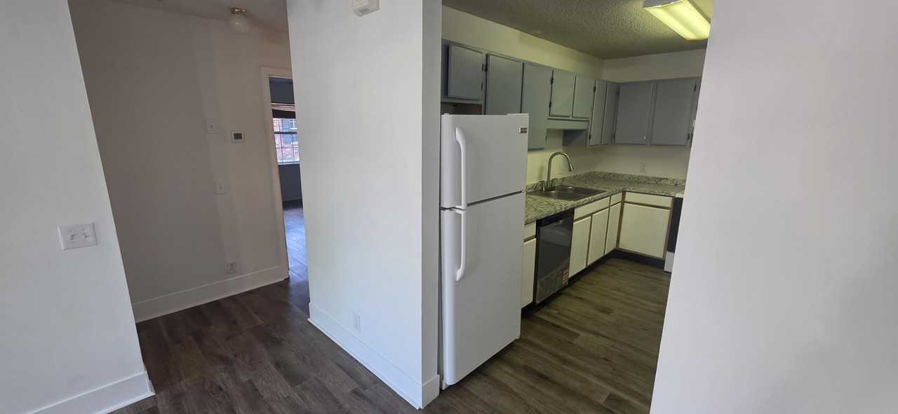 1042 Jessamine Trl #NA - Photo 4 of 12