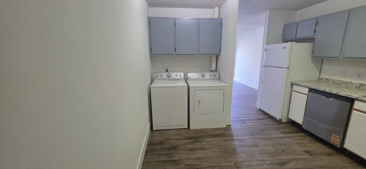 1042 Jessamine Trl #NA - Photo 6 of 12