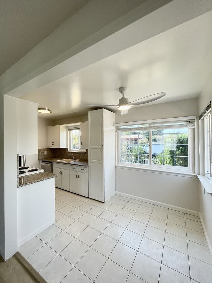 982 Rose Ave #NA - Photo 7 of 20