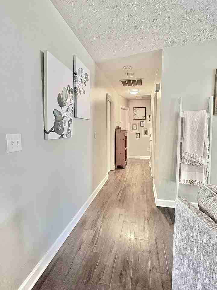 372 Woodberry Cir #NA - Photo 6 of 13