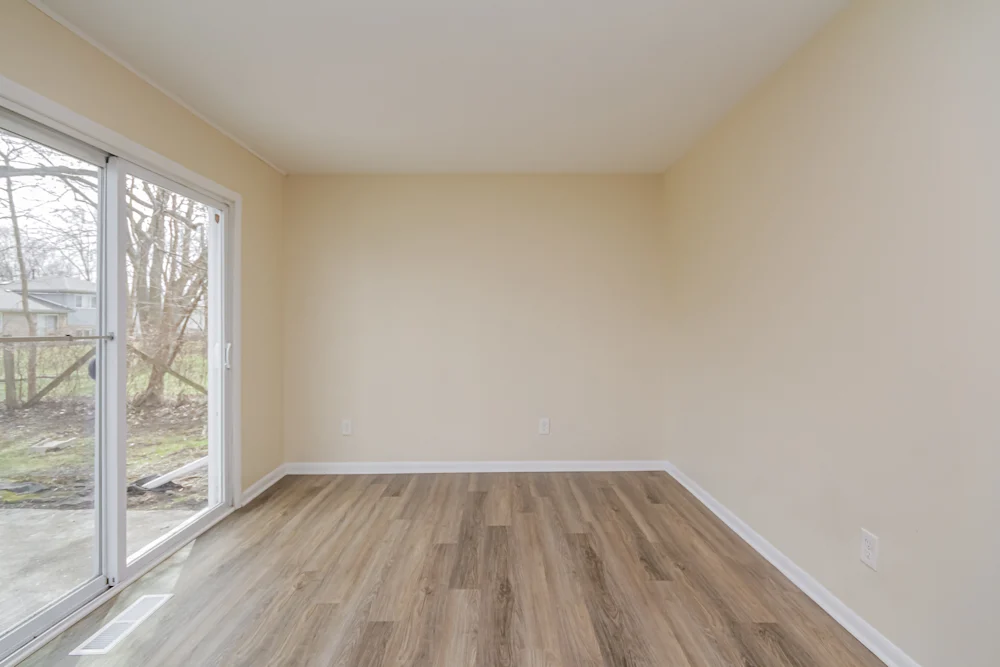 938 Dartmouth Ave #NA - Photo 5 of 10