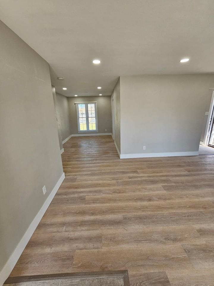 2340 W 21st Ave #NA - Photo 3 of 13