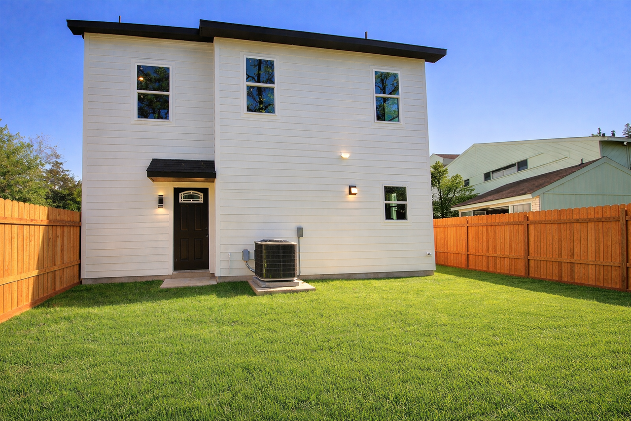 Villa Way Dr #NA - Photo 2 of 3