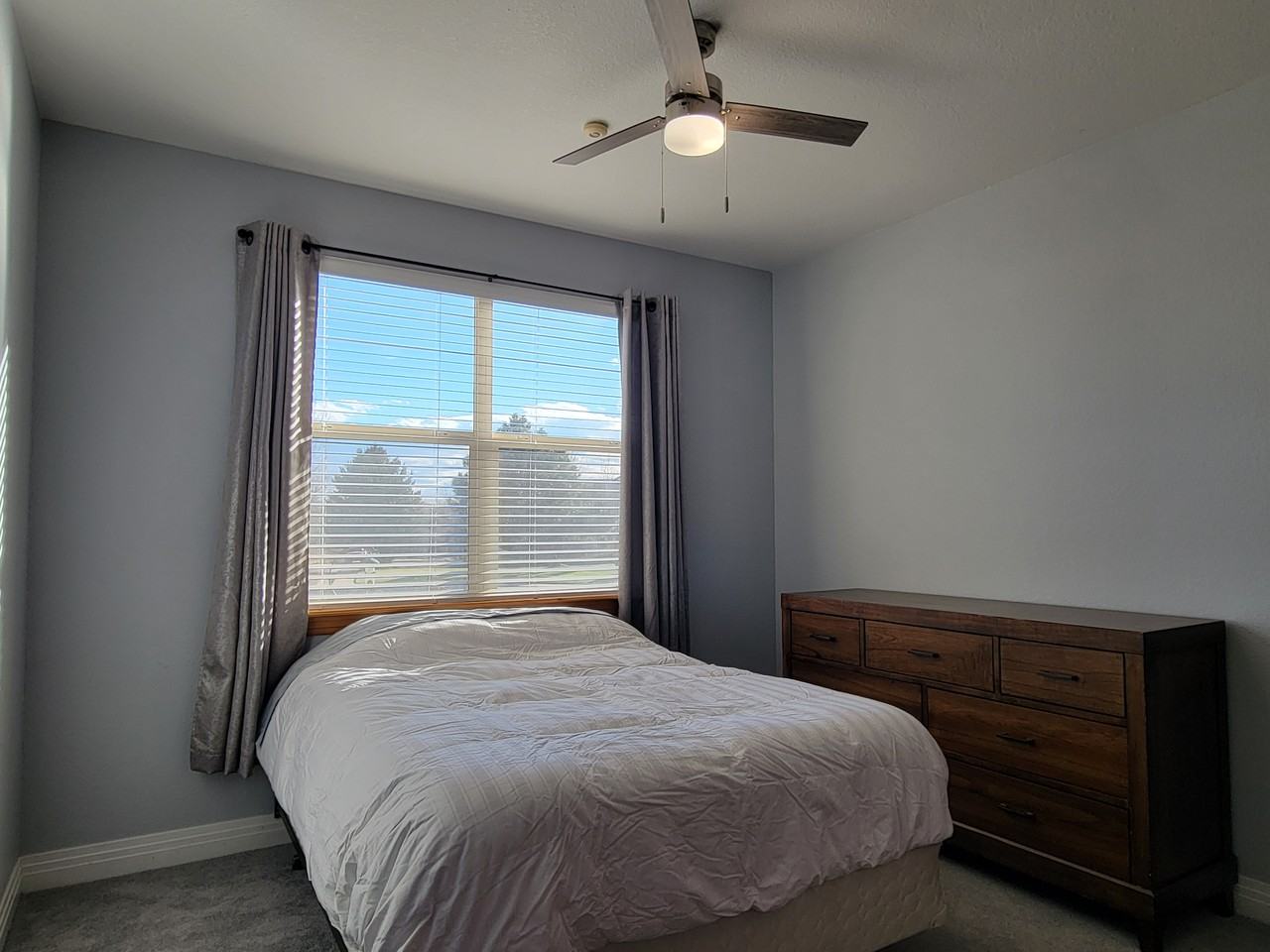 2807 S Nelson St #NA - Photo 2 of 32