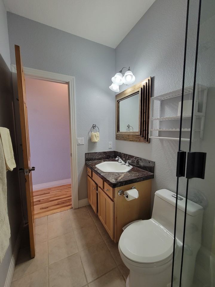 2807 S Nelson St #NA - Photo 5 of 32