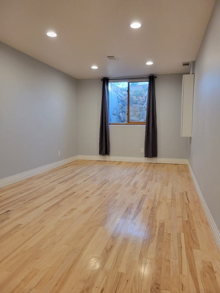 2807 S Nelson St #NA - Photo 2 of 34