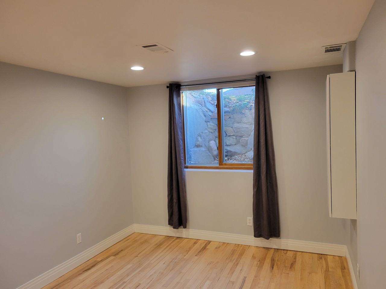 2807 S Nelson St #NA - Photo 3 of 34